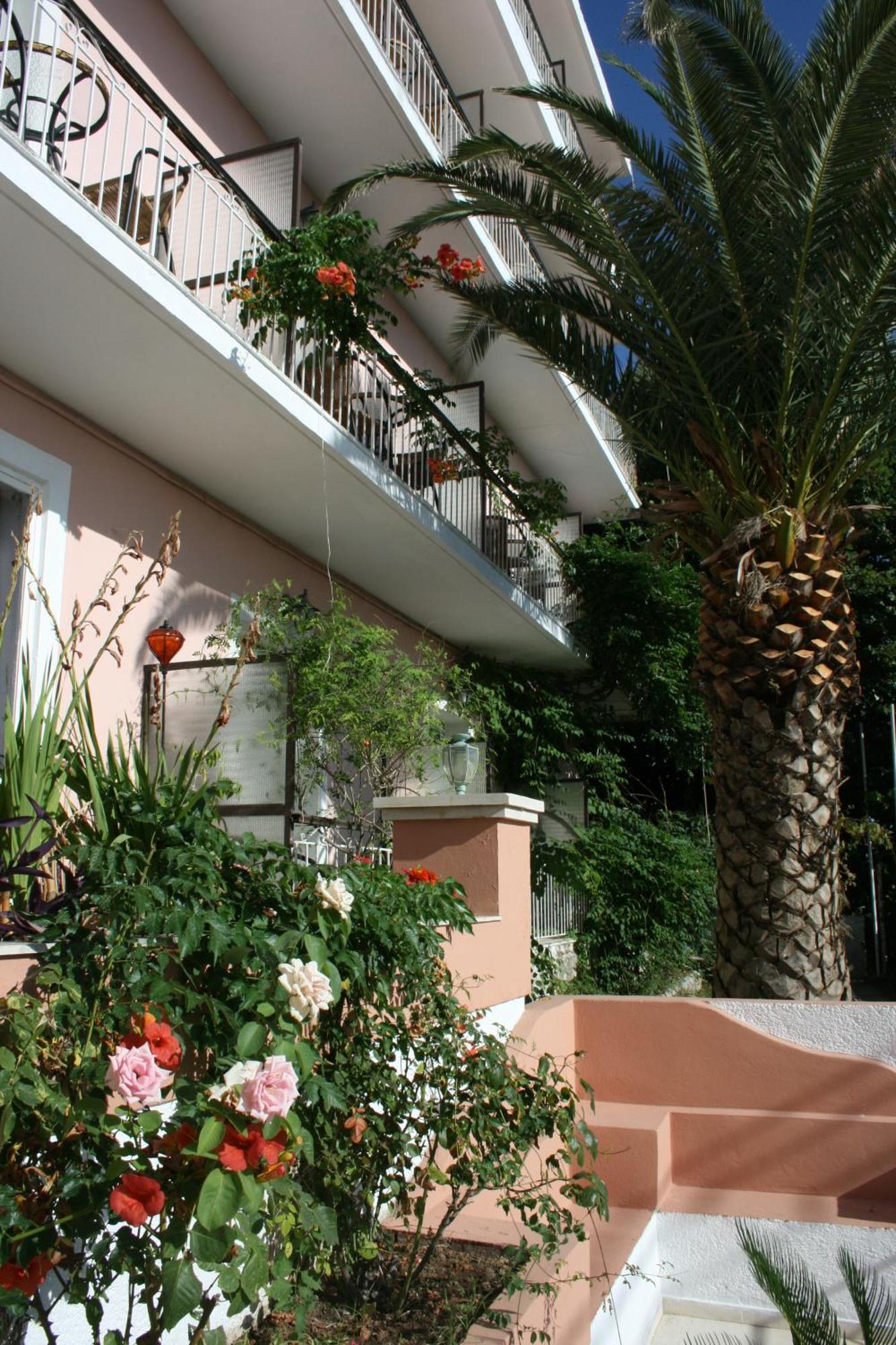 Aegli Hotel Perama (Corfu) Exterior foto