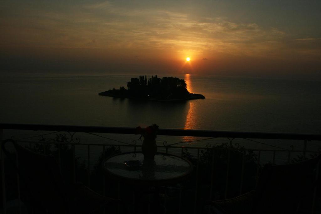 Aegli Hotel Perama (Corfu) Exterior foto